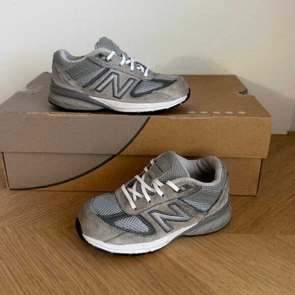 New Balance 990 V5 Grey/White Toddler Sneakers - SZ 9 C - Picture 4 of 13